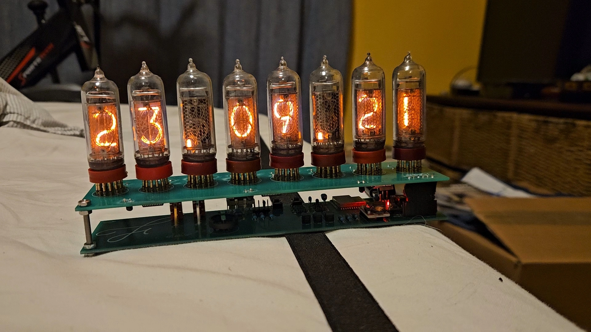 Alt: An image of the nixie tube clock